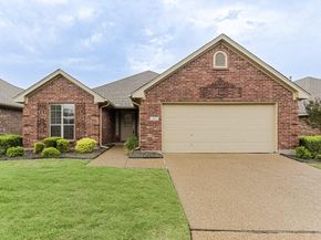 131  Crestridge Drive , Cedar Hill Texas 75104