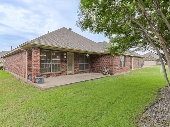 131  Crestridge Drive , Cedar Hill Texas 75104