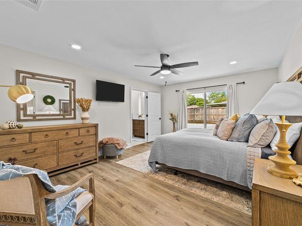 2500  Mollimar Drive , Plano Texas 75075