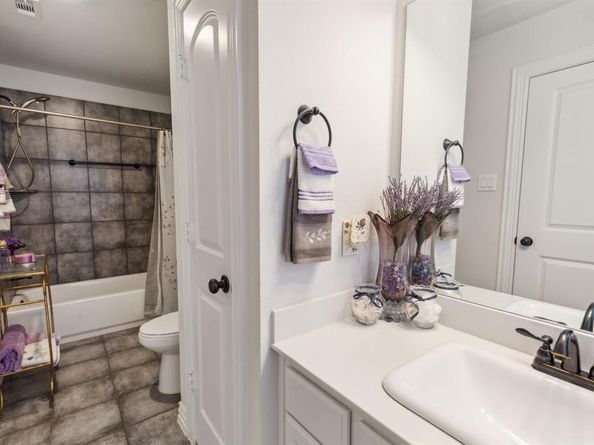 1124  Wishing Well Court , Cedar Hill Texas 75104