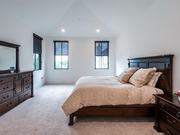 5270  Town and Country   326, Frisco Texas 75034