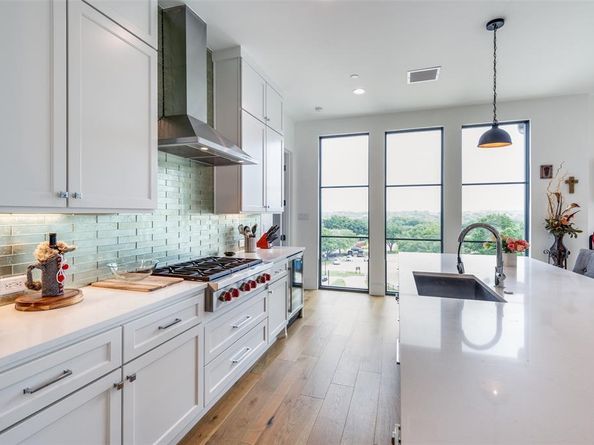 5270  Town and Country   326, Frisco Texas 75034