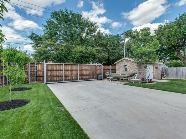 1609  15th Place , Plano Texas 75074