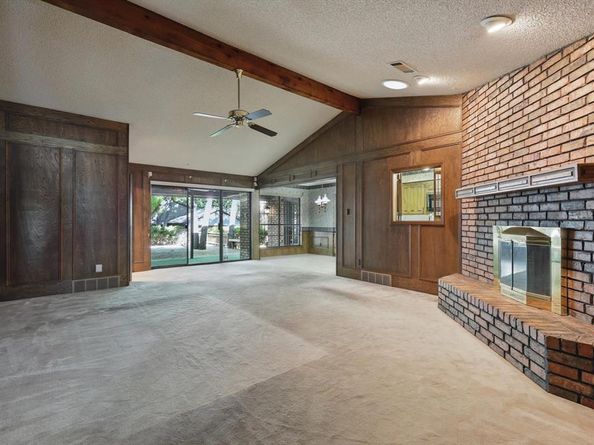 5112  River Ridge Road , Arlington Texas 76017