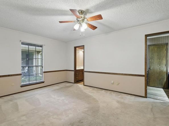 5112  River Ridge Road , Arlington Texas 76017