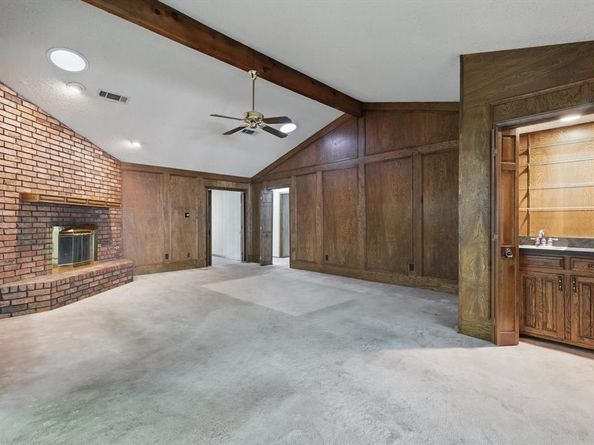 5112  River Ridge Road , Arlington Texas 76017