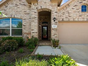 1127  Donnington Trail , Saginaw Texas 76131