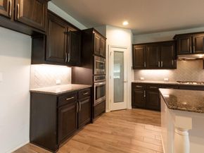 1127  Donnington Trail , Saginaw Texas 76131