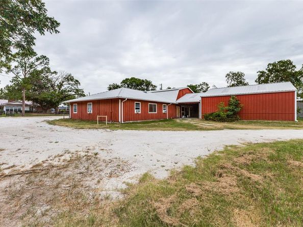 6810  Bailey Road , Sachse Texas 75048