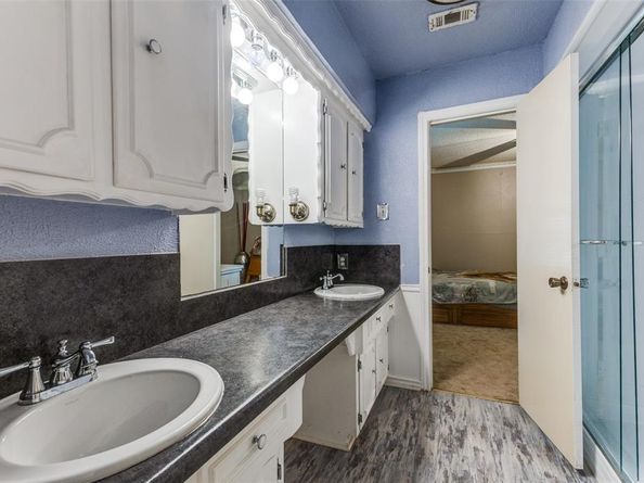6810  Bailey Road , Sachse Texas 75048