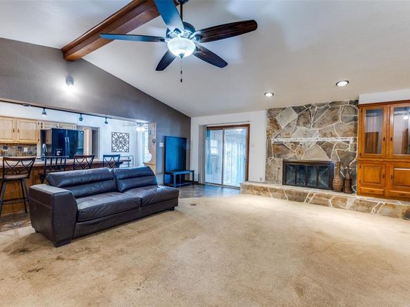 6810  Bailey Road , Sachse Texas 75048
