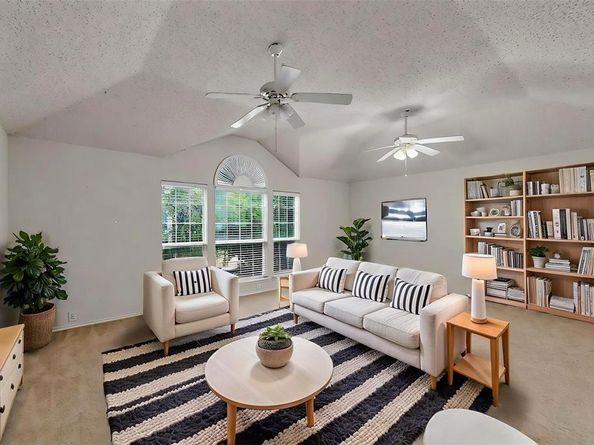 8413  Vicksburg Lane , Fort Worth Texas 76123