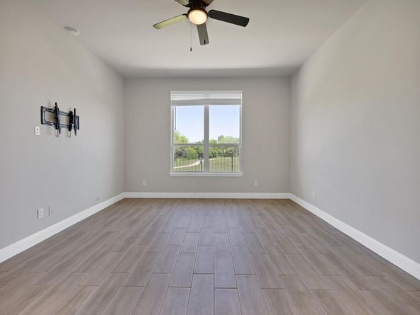731  Calvin Way , Celina Texas 75009