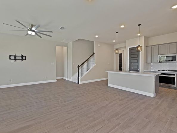 731  Calvin Way , Celina Texas 75009