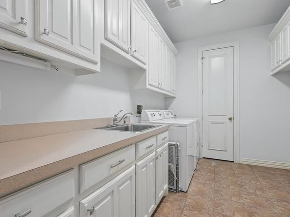 5917  Davenhill Court , Plano Texas 75093