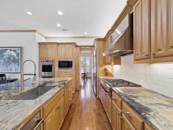 5917  Davenhill Court , Plano Texas 75093