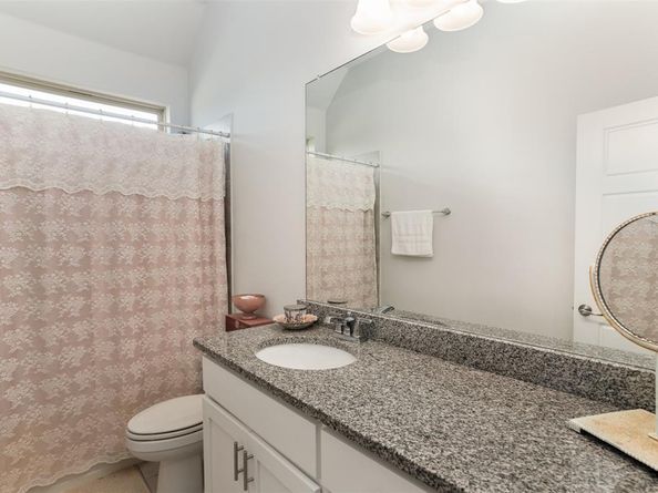 2212  Brooks Trail , Heath Texas 75126