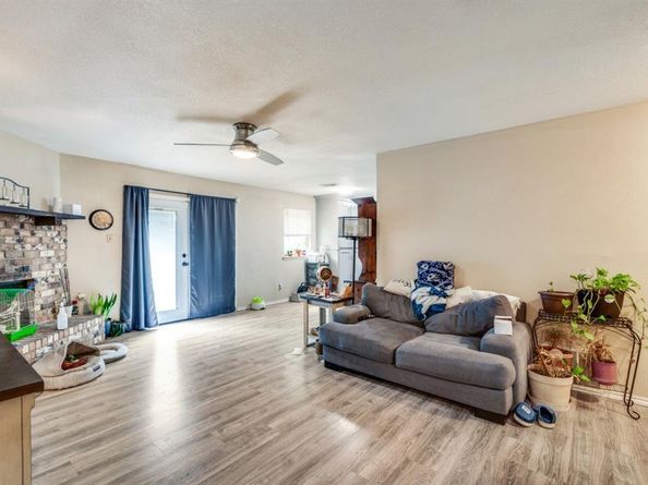 628  Thompson Street , Everman Texas 76140