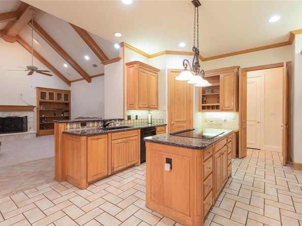 805  Glen Rose Drive , Allen Texas 75013