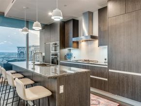 3130 N Harwood Street  901, Dallas Texas 75201
