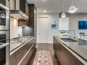 3130 N Harwood Street  901, Dallas Texas 75201