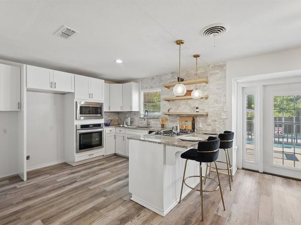 2912  Brookview Drive , Plano Texas 75074