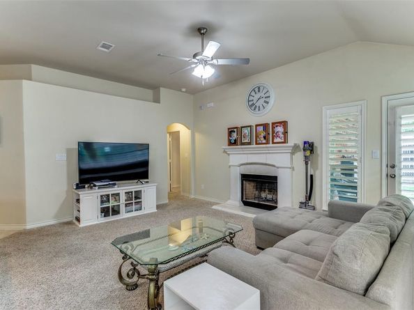 149  Wilson Cliff Drive , White Settlement Texas 76108