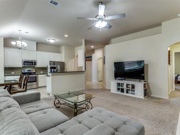 149  Wilson Cliff Drive , White Settlement Texas 76108