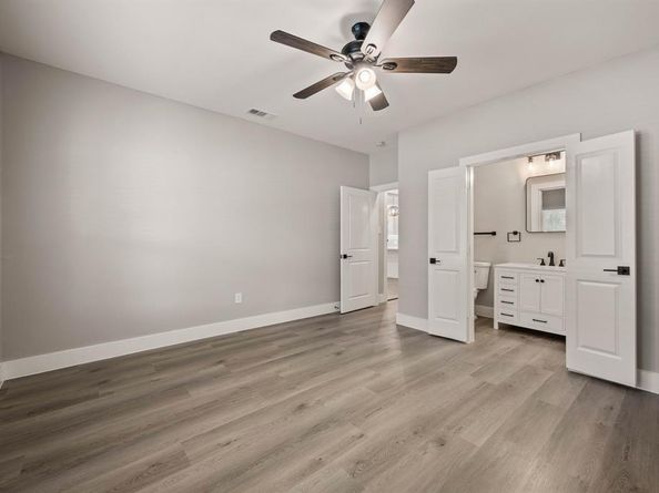 3329  Hemphill Street , Fort Worth Texas 76110