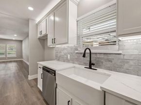 3329  Hemphill Street , Fort Worth Texas 76110