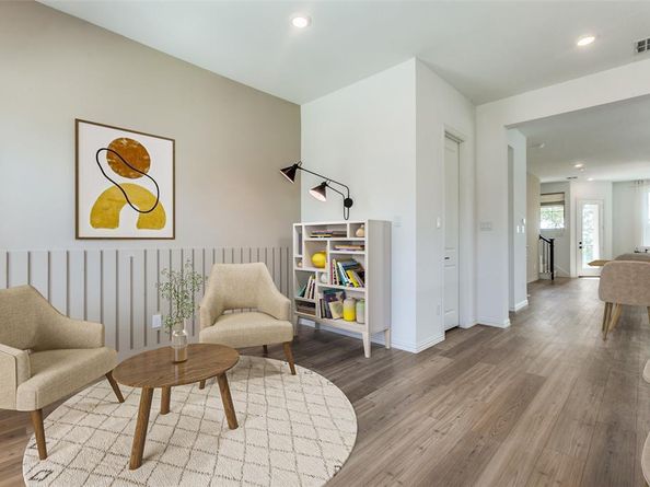 7581  Laburnam Road , Dallas Texas 75228