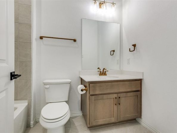 7581  Laburnam Road , Dallas Texas 75228
