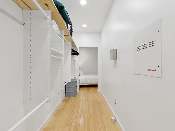 1111 S Akard Street  307, Dallas Texas 75215