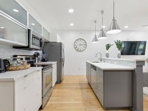 1111 S Akard Street  307, Dallas Texas 75215