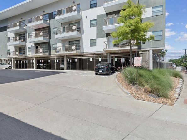 1111 S Akard Street  307, Dallas Texas 75215