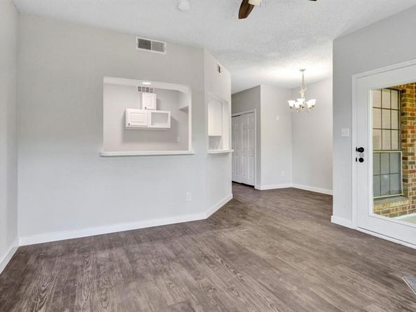 9601  Forest Lane  1113, Dallas Texas 75243