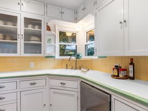 315 N Montreal Avenue , Dallas Texas 75208