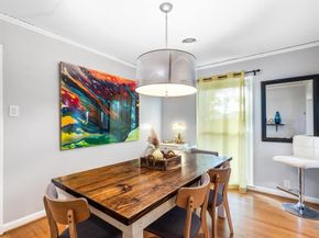 315 N Montreal Avenue , Dallas Texas 75208
