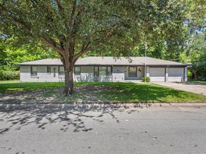 2711  Santa Cruz Drive , Dallas Texas 75227