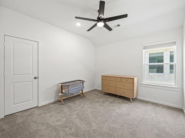 2913  Borderland Lane , Celina Texas 75009
