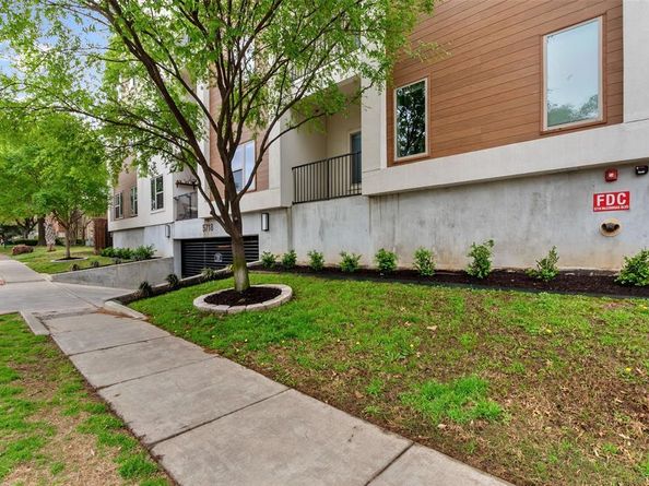 5718  Mccommas Boulevard  203, Dallas Texas 75206