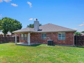 3271  Yeltes  , Grand Prairie Texas 75054