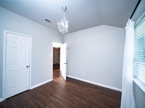 3271  Yeltes  , Grand Prairie Texas 75054
