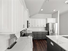 3271  Yeltes  , Grand Prairie Texas 75054