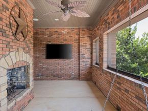 4942  Westbriar Drive , Fort Worth Texas 76109