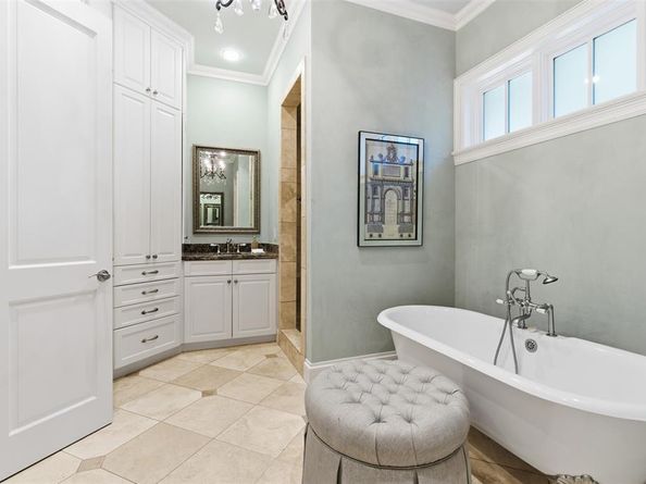 4942  Westbriar Drive , Fort Worth Texas 76109