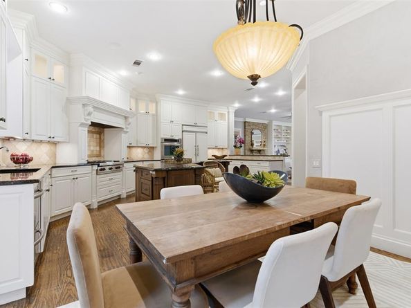 4942  Westbriar Drive , Fort Worth Texas 76109