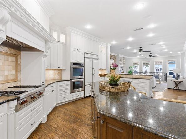 4942  Westbriar Drive , Fort Worth Texas 76109