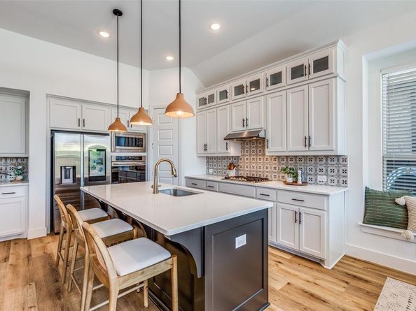 713  Corner Post Path , Celina Texas 75009