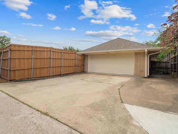 238  High Brook Drive , Richardson Texas 75080